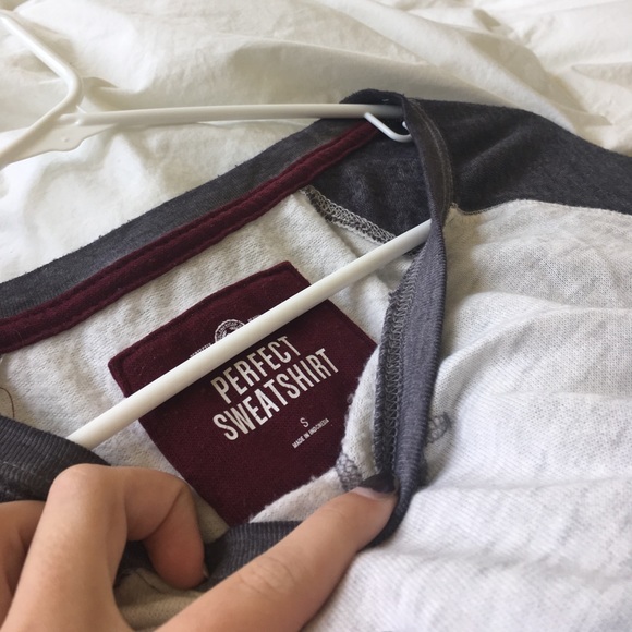 White and Grey Sweatshirt - Picture 3 of 4