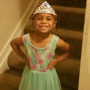 Meet your Posher, Tj