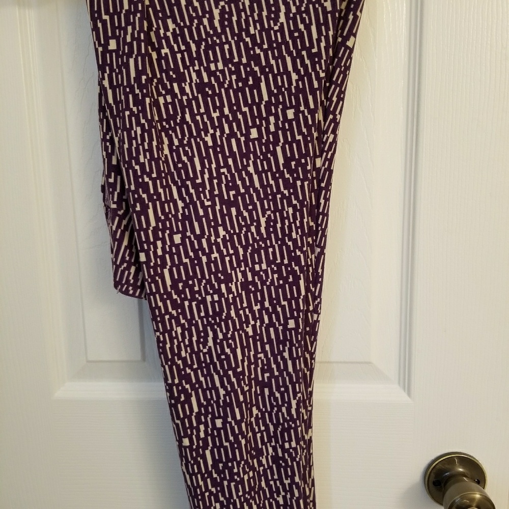 Purple and cream lularoe leggings tc