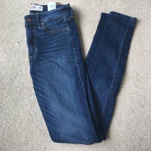 hollister super skinny high rise jeans - size 1