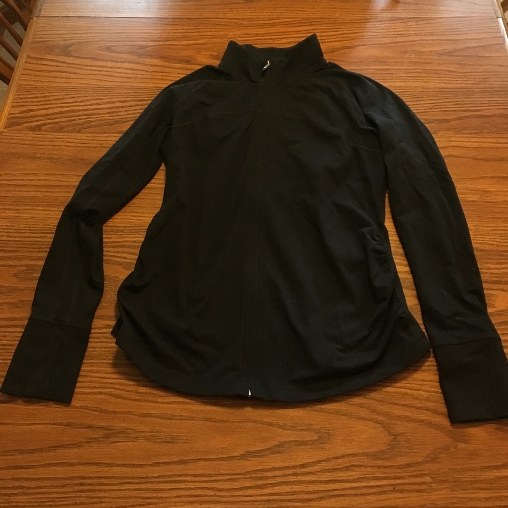 GAP maternity zip up