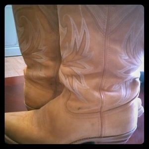 Durango Ladies leather cowboy boots & accessories