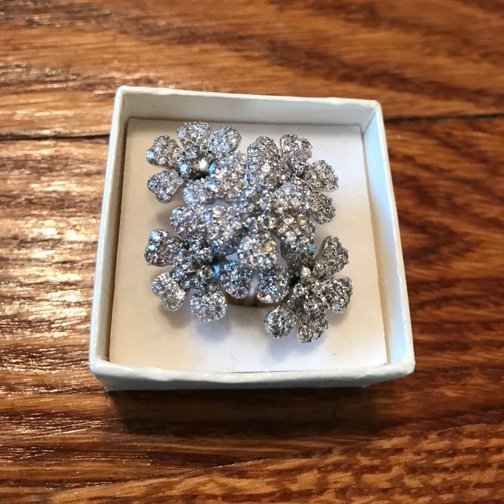 💍 Beautiful Flower Ring 💍