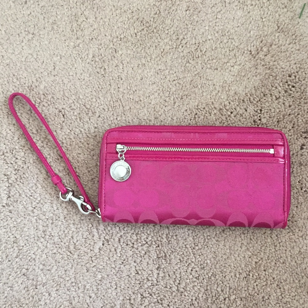 COACH hot pink wallet!!!