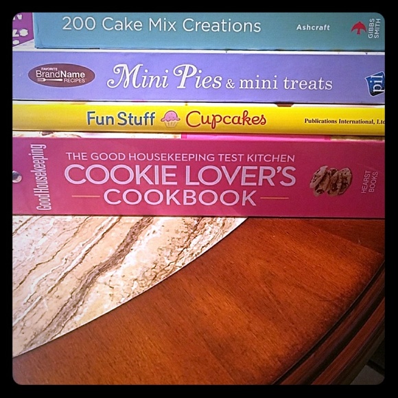 Other - Bundle of goodies cookbooks