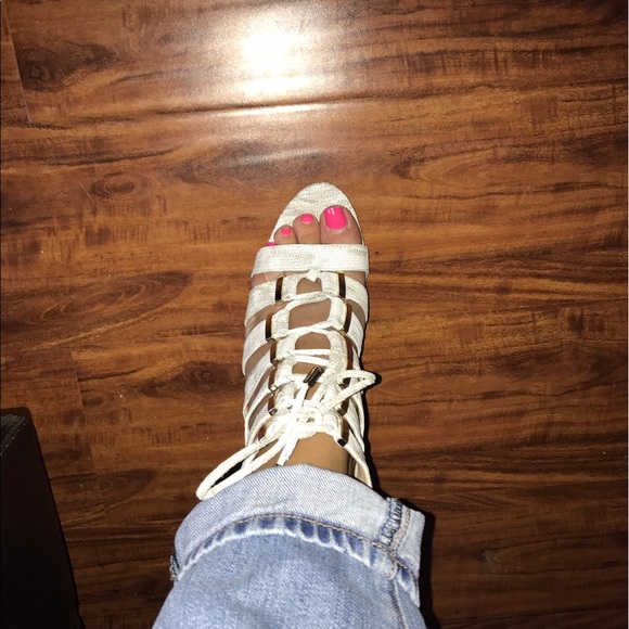 Vince camuto - Picture 4 of 4