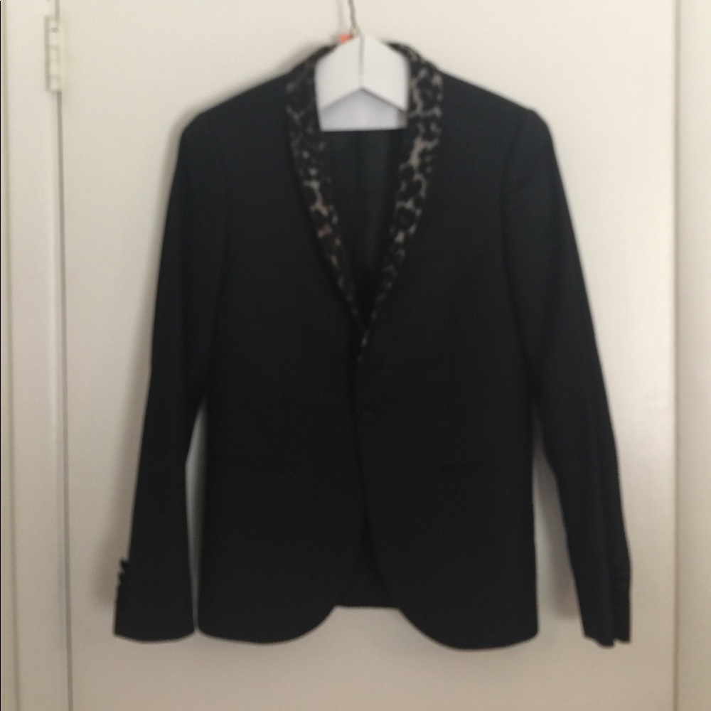 Dinner Jacket with leopard shawl collar