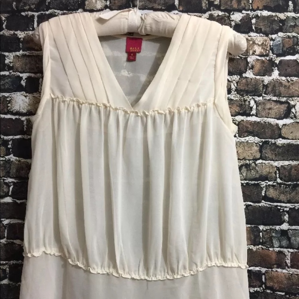 G.i.l.i. Ladies Sleeveless Ivory Sheer Top 6