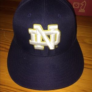 BRAND NEW! Notre Dame Official Under Armour Hat