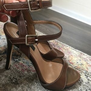 NWOT Ann Taylor heels, excellent condition