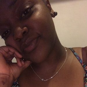 Meet your Posher, Mikayla