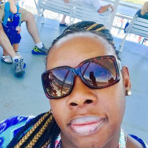 Meet your Posher, Latonya