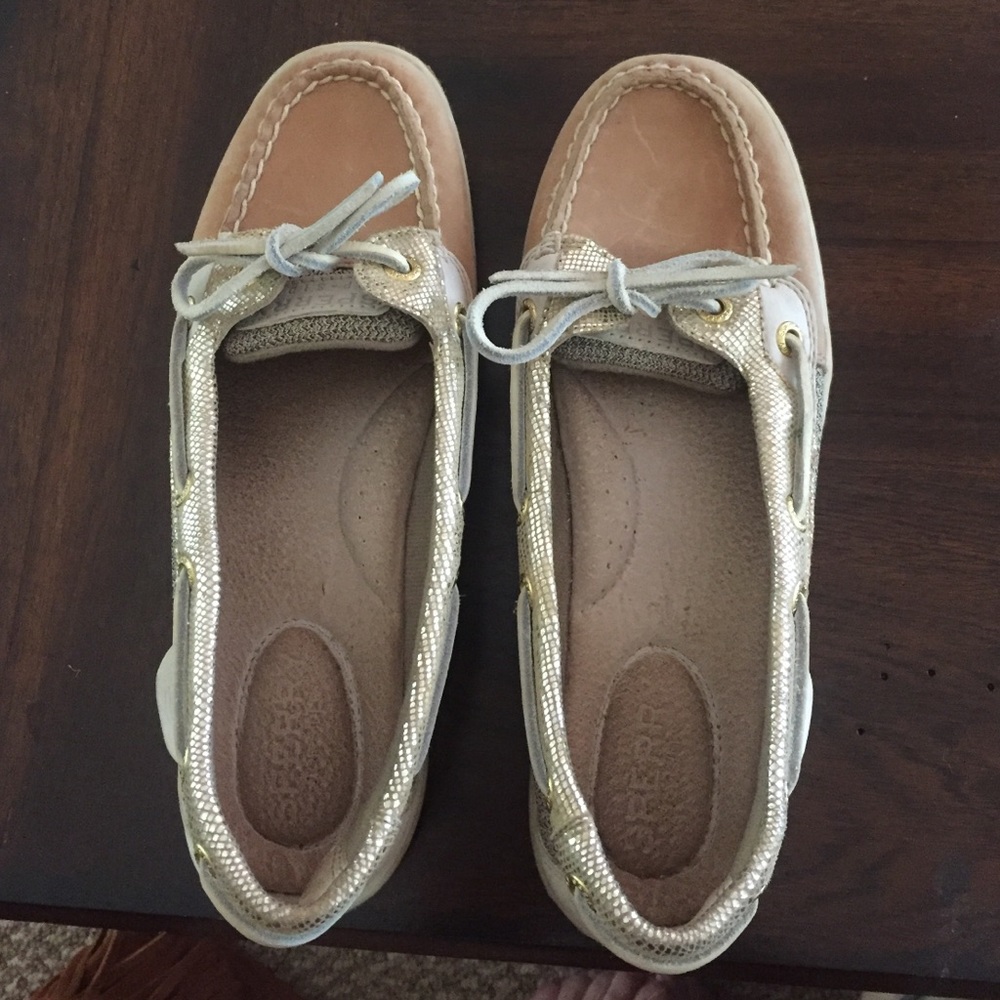 Sperry Top Sider ladies size 6