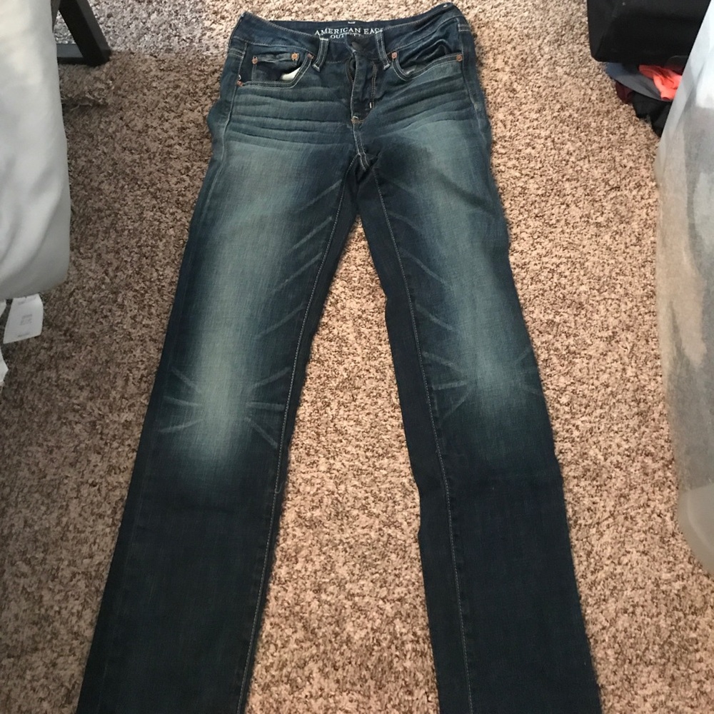 American Eagle dark wash straight leg
