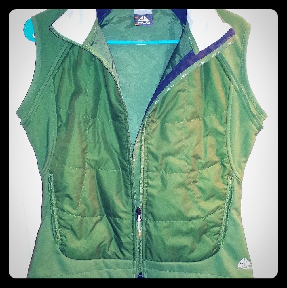 Women's Nike Vest