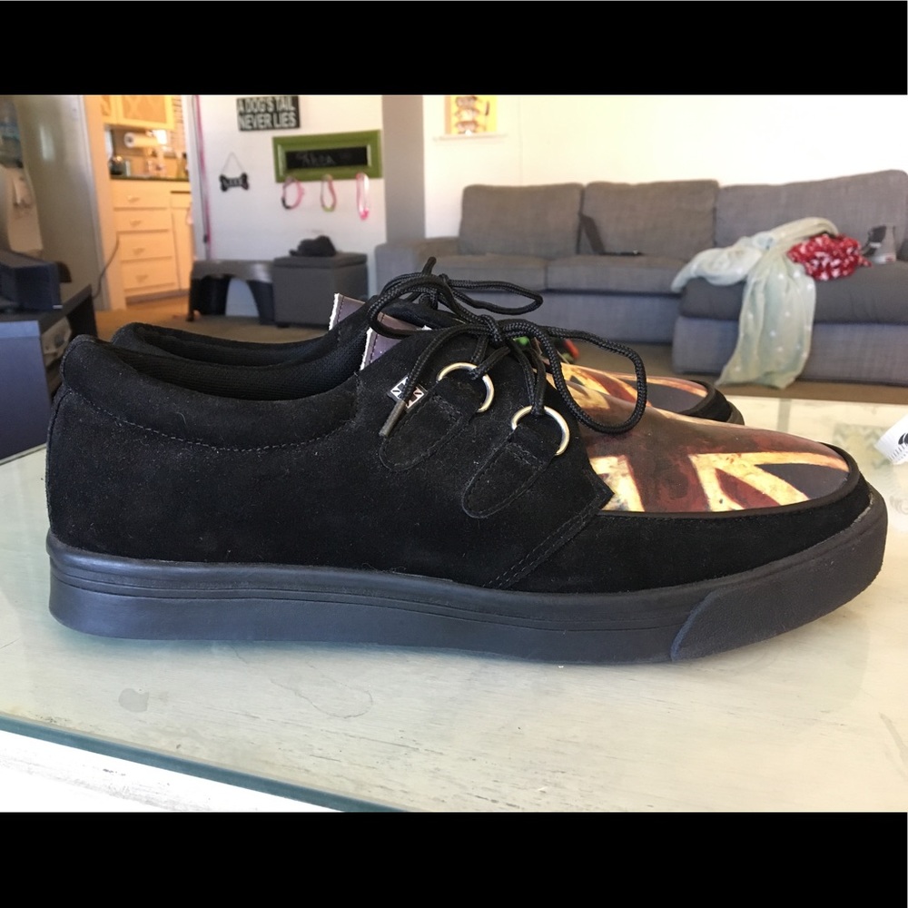 TUK T.U.K. Union Jack shoes size 11