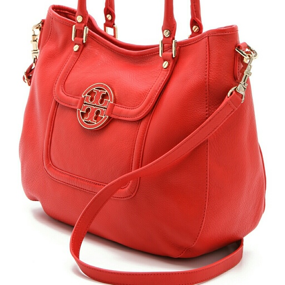 Tory Burch Handbags - Authentic Tory Burch amanda bag