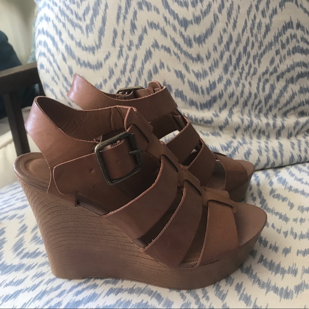 Size 6 Nine West Wedges