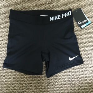 NWT Nike Pros