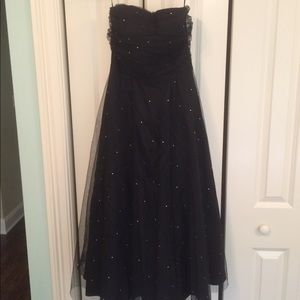 Scott McClintock black tie gown