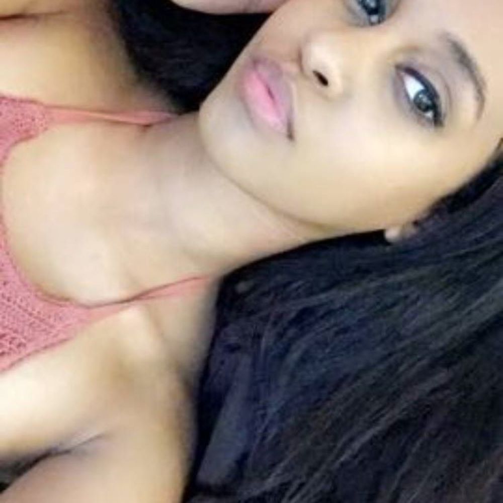 Meet your Posher, Makida