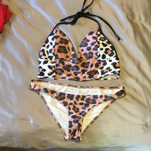 Amuse Society leopard bikini