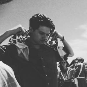 Meet your Posher, Ethan