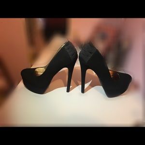 Platform black heels