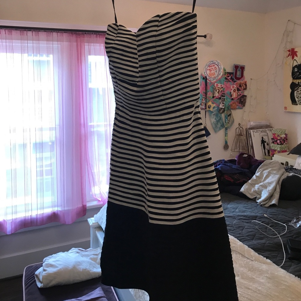 Parker black and white strapless dress