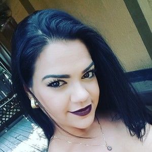 Meet your Posher, Thais