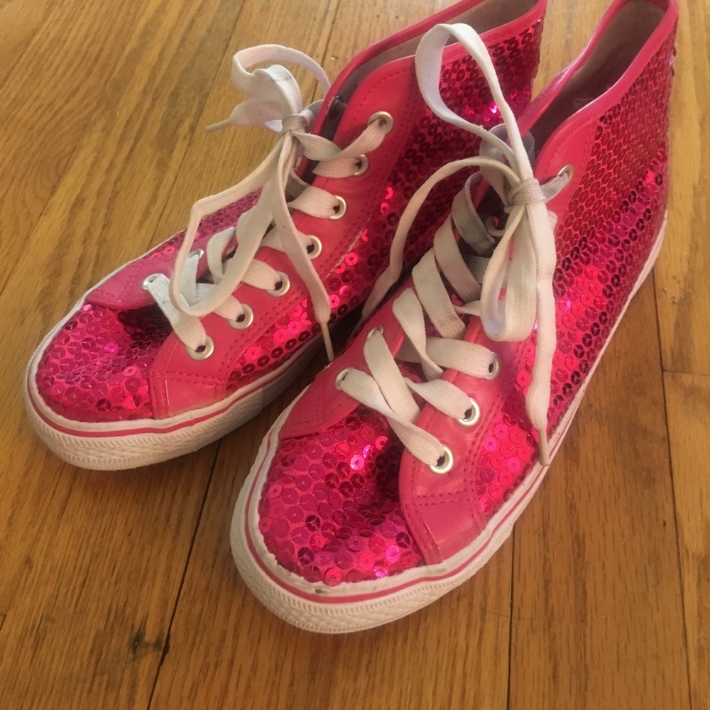 Pink sparkly converse