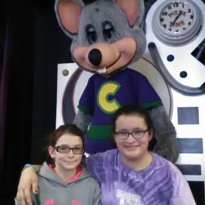 Meet your Posher, Mia