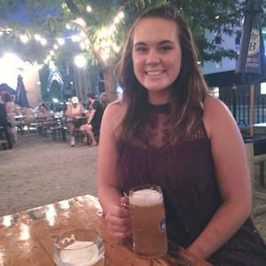 Meet your Posher, Hannah