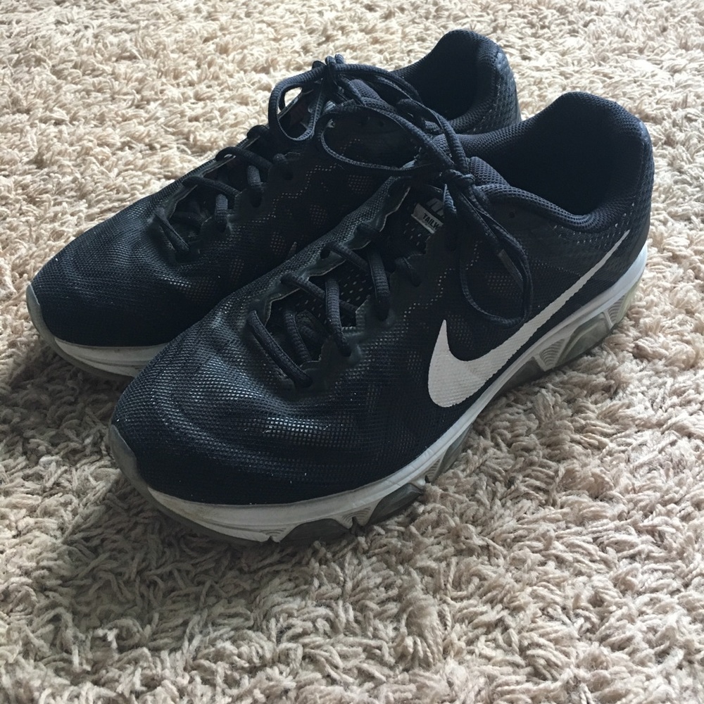 Black Nikes