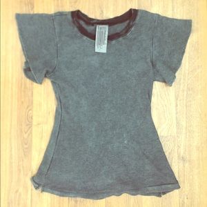 Flutter sleeve black-wash thermal FP top