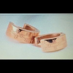 Lady Rose Gold Earings