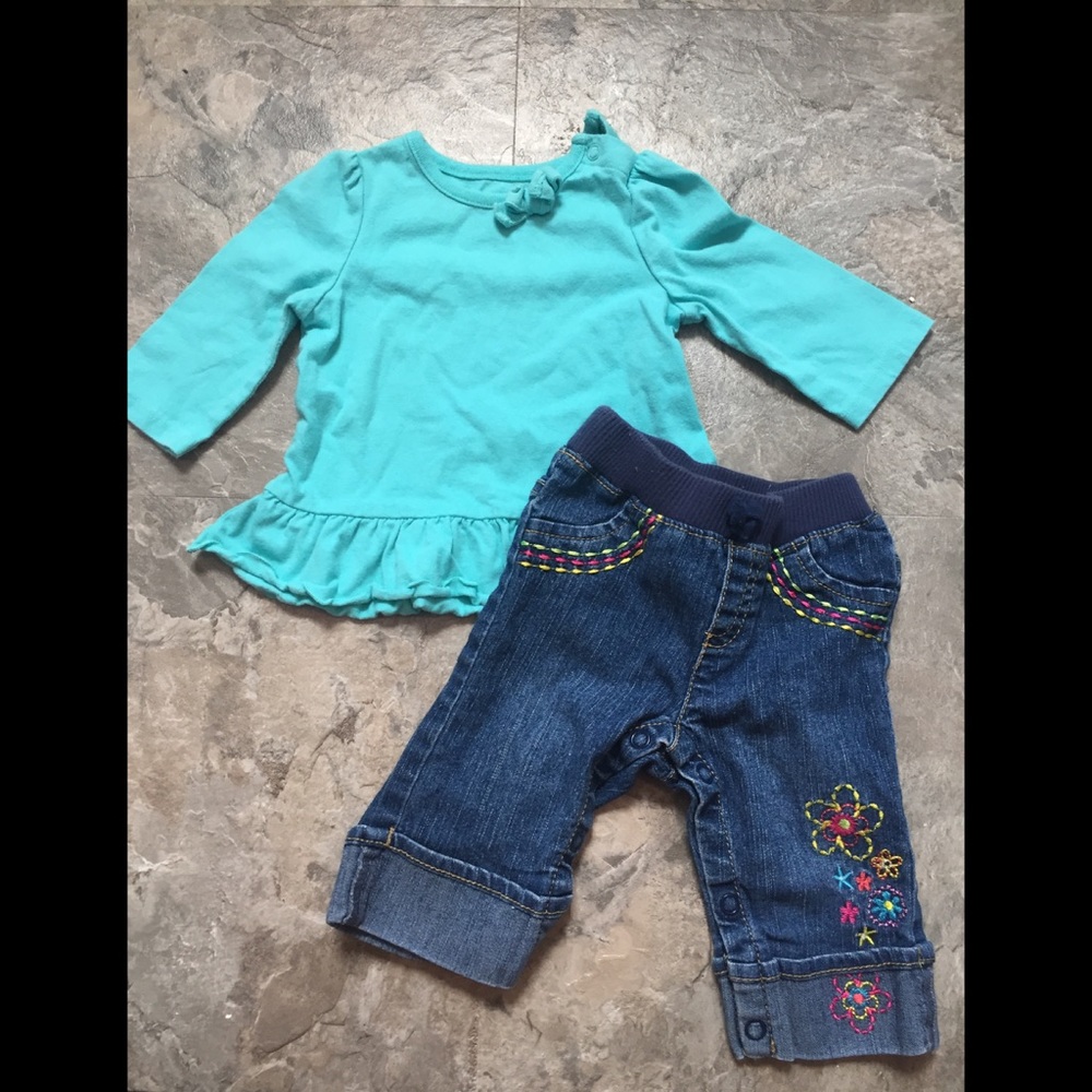 Girl's Blue Outfit