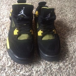 Thunder 4s