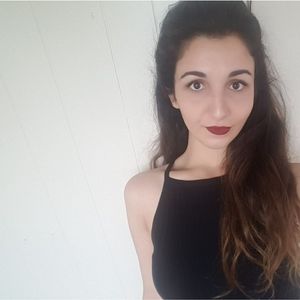 Meet your Posher, İrem