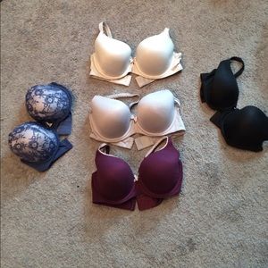 ✨ RESERVED ✨Body by Victoria Lined Demi Bras 36DD