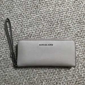 Brand new Michael Kors wallet