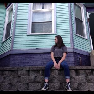 Meet your Posher, Nicole