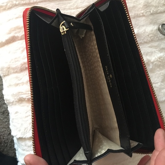 SOLD ♠️ Kate Spade Wallet ♠️ - Picture 6 of 6