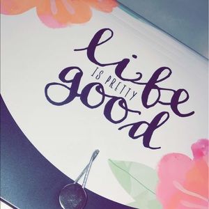 Meet your Posher, Akerriyana