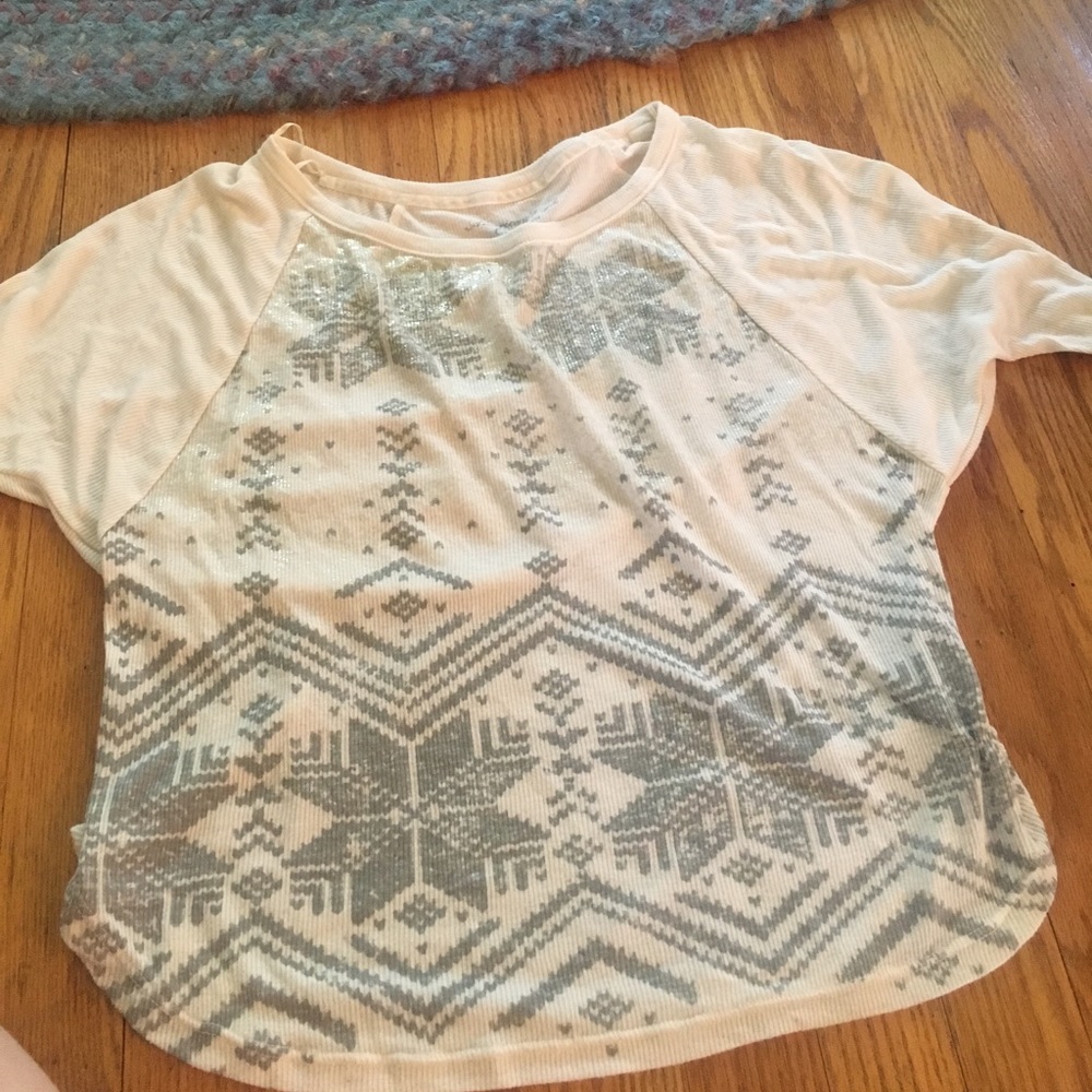 Long sleeve snowflake top