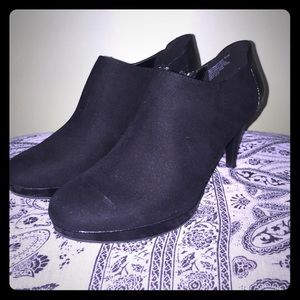 Black suede & leather booties 8.5