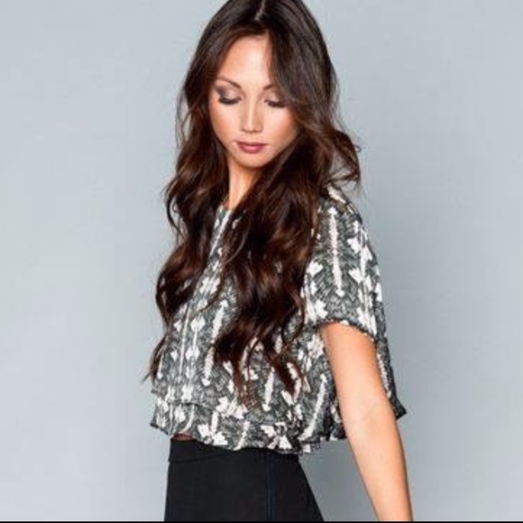 Candace Crop - Black Diamond - Picture 1 of 2