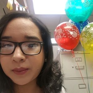 Meet your Posher, Celeste