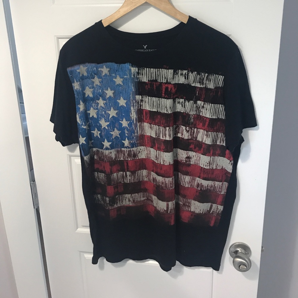 American Eagle USA flag Tshirt