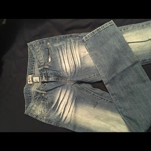Mudd size 7 skinny jeans